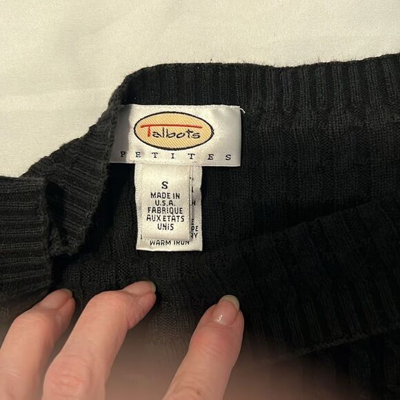Talbots petite size small 3/4 sleeve ribbed boatneck black sweater EUC - Picture 4 of 8